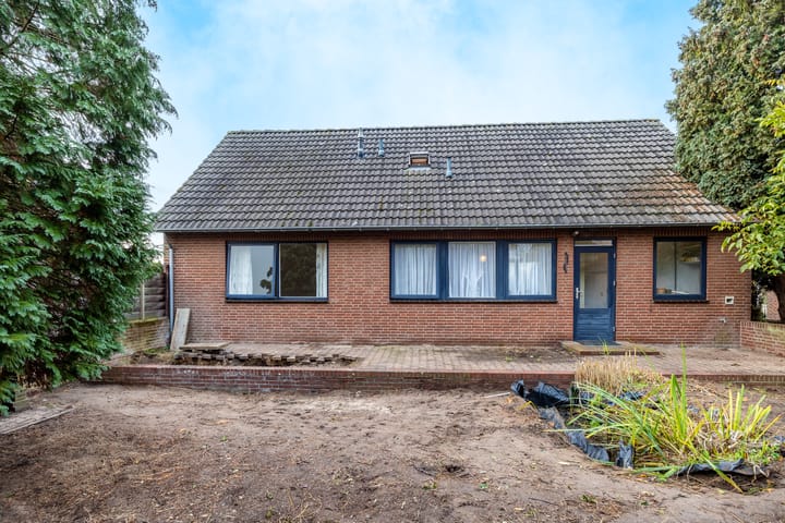 Photo 26 of Bloemenstraat 52