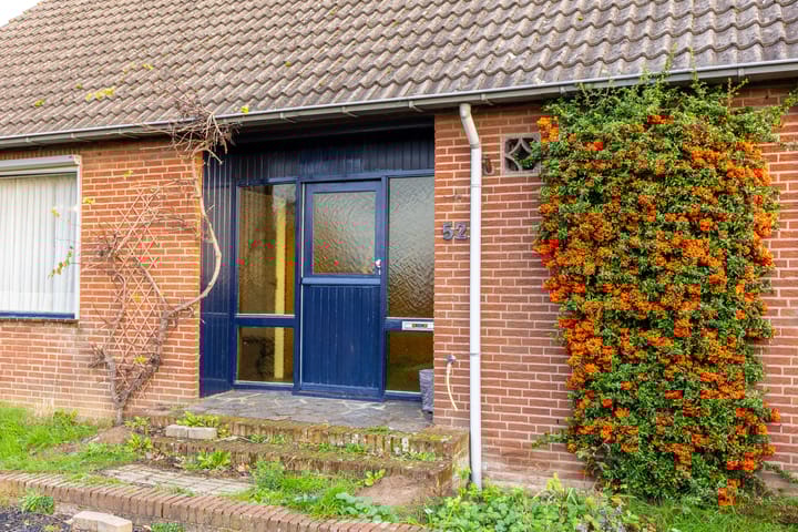 Photo 29 of Bloemenstraat 52