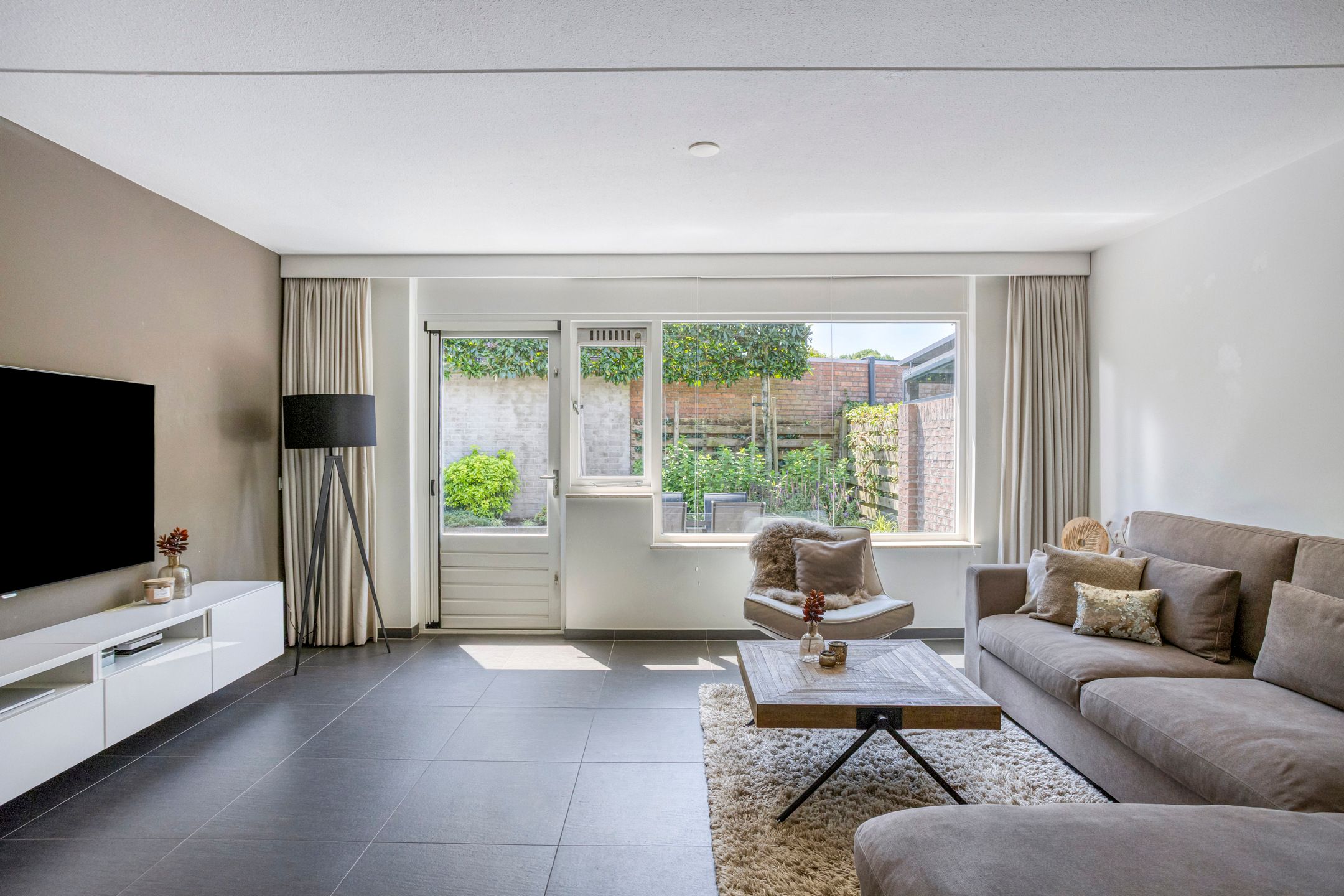 Photo 6 of Stuksbeemden 149