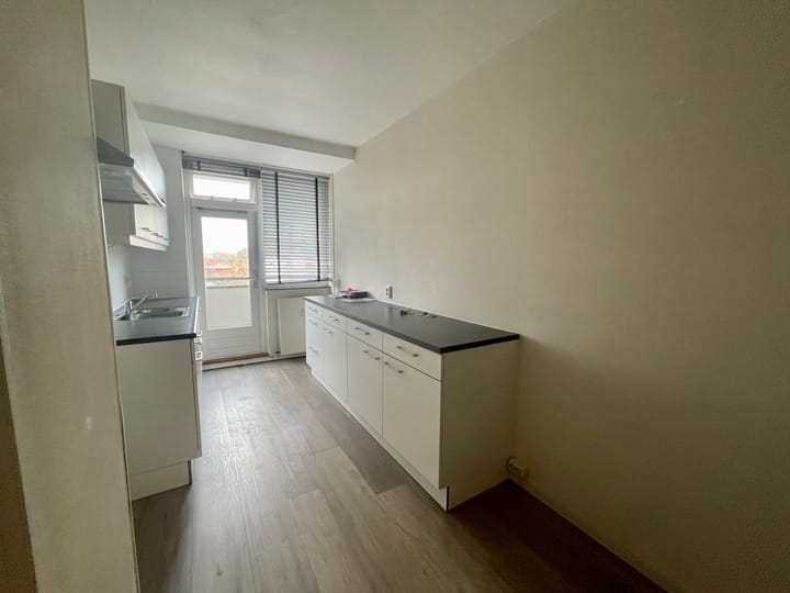 Foto 8 van van Vredenburchweg 745