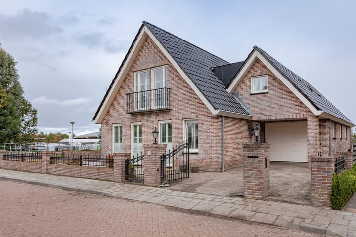 Foto 1 van Barnsteen 28