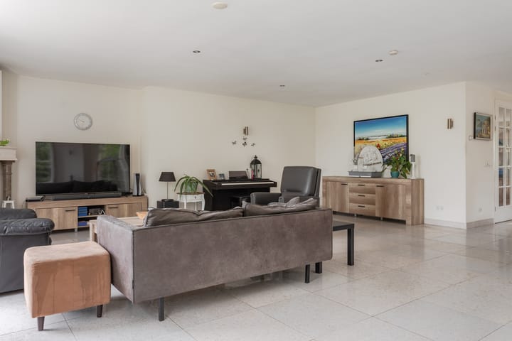 Foto 7 van Barnsteen 28