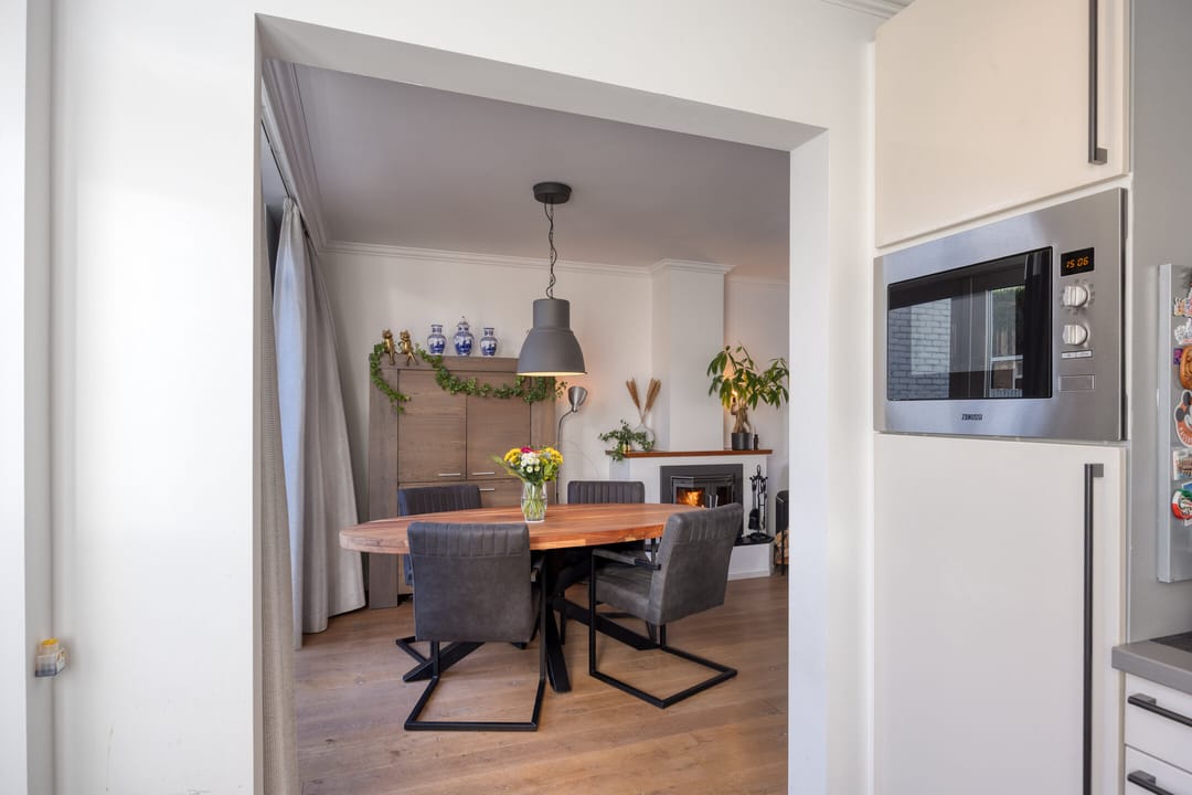 Foto 8 van Jan van Ruusbroeckstraat 45