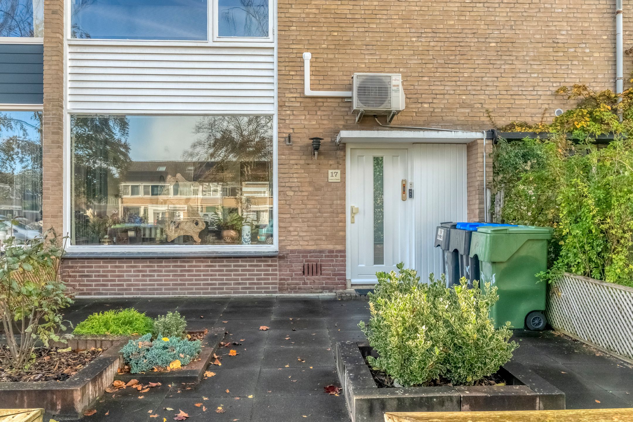 Photo 3 of Jan Vermeerstraat 17