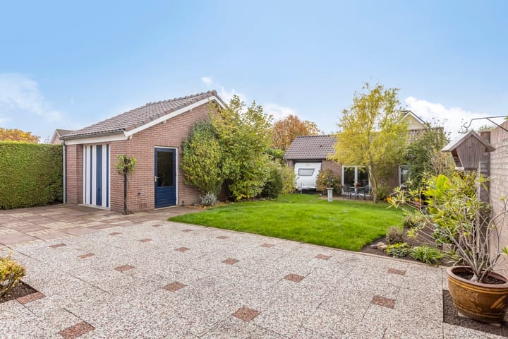 Photo 30 of Nassaustraat 26