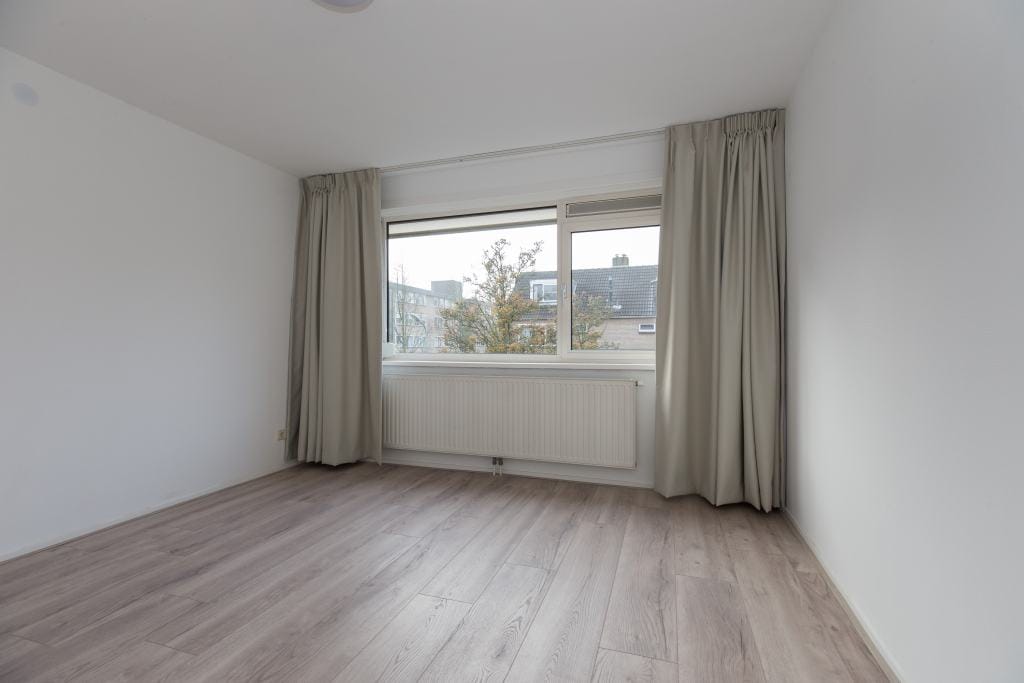 Photo 12 of Bijdorpstraat 7