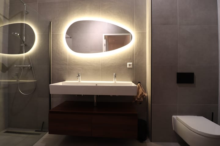 Photo 16 of Spadinalaan 365