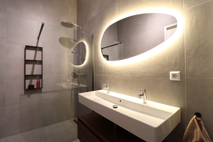 Photo 17 of Spadinalaan 365