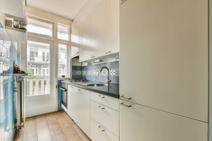 Foto 7 van Woestduinstraat 142-1