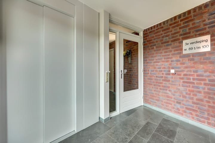 Photo 7 of Jerusalem 93