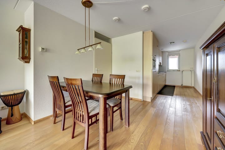 Photo 18 of Jerusalem 93