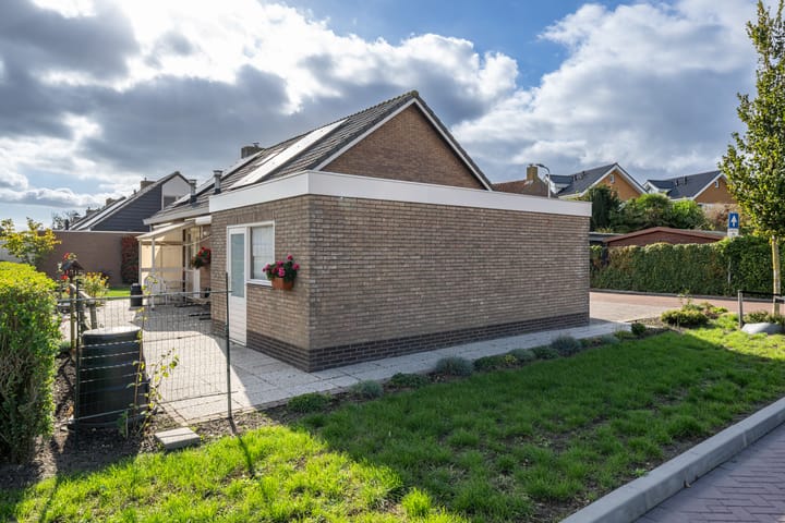 Foto 16 van Volkerakstraat 7