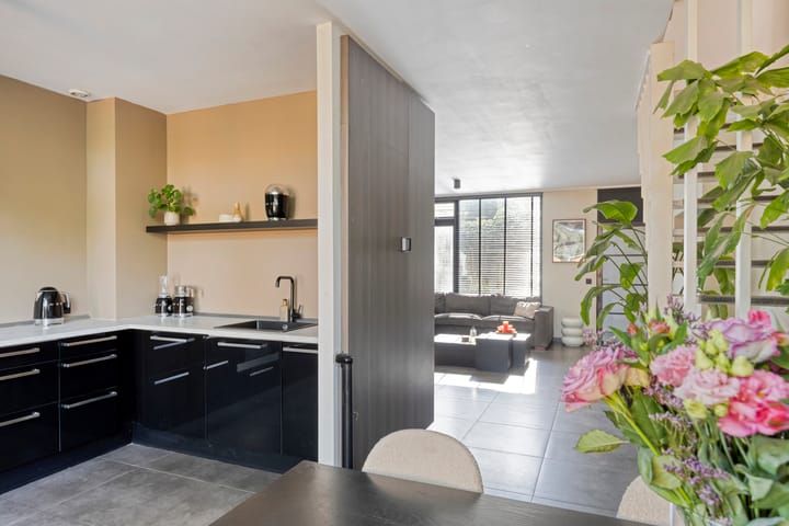 Foto 3 van Helmondstraat 110