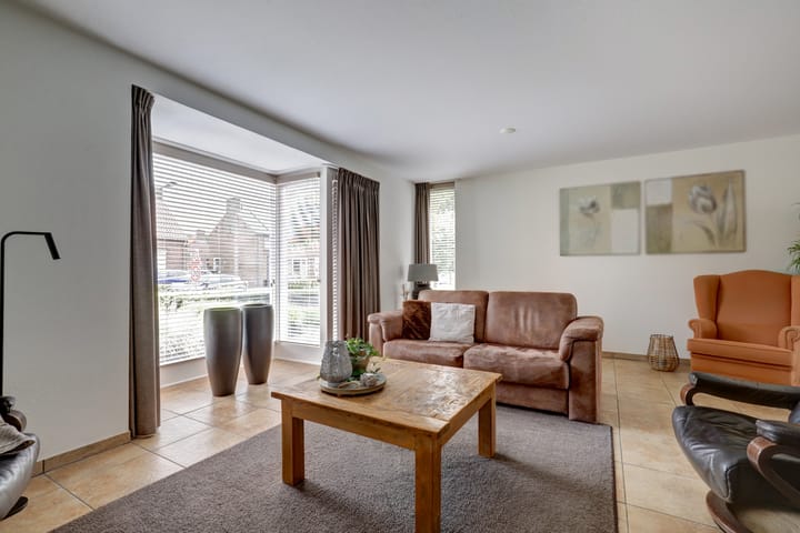 Photo 2 of Baarleseweg 52-A