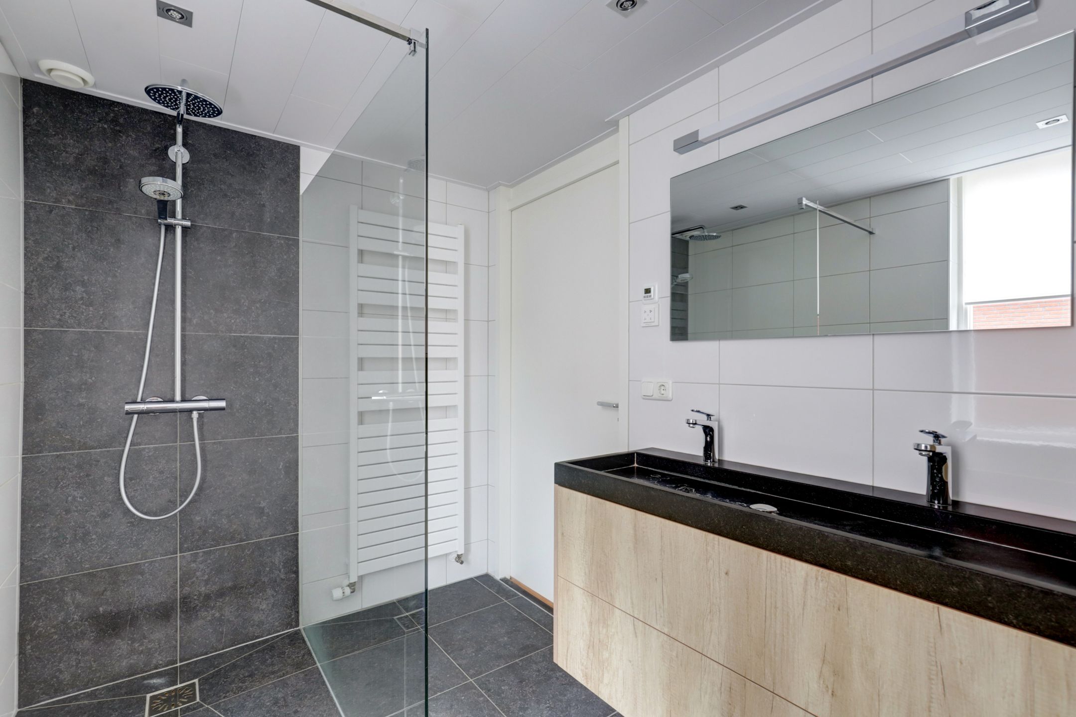 Foto 6 van Baarleseweg 52-A