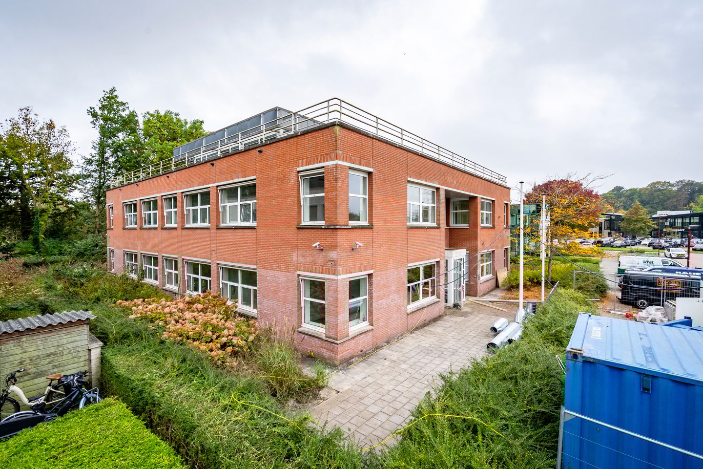 View photo 1 of Newtonbaan 3-4