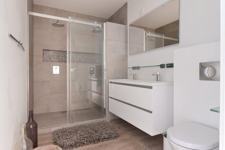 Foto 20 van Anna van Buerenplein 166