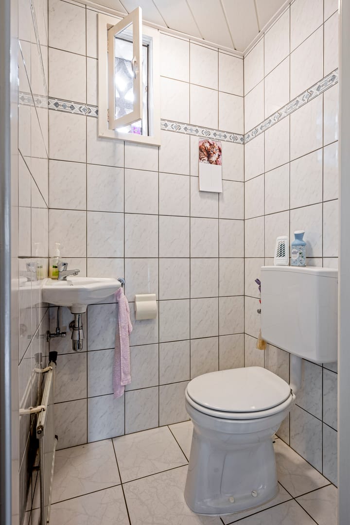 Photo 6 of Walem 6-B