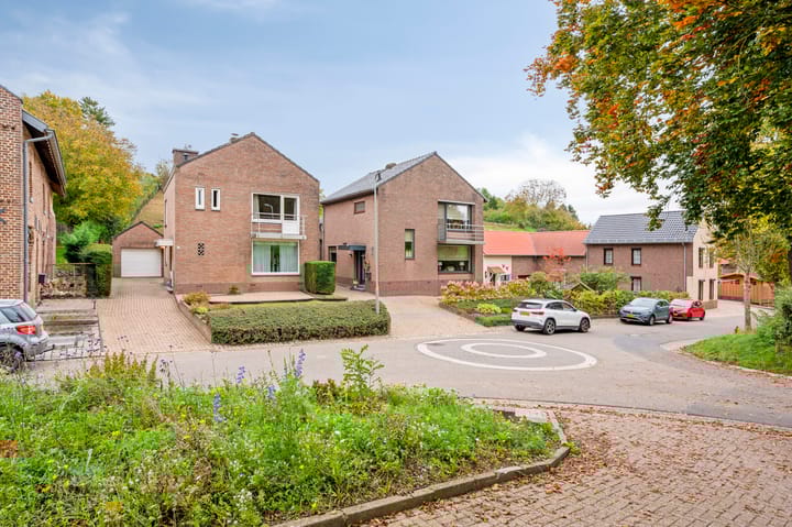 Photo 27 of Walem 6-B