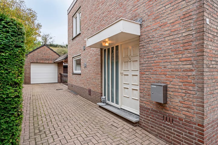 Photo 4 of Walem 6-B