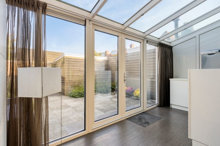 Foto 14 van Anjelierstraat 25