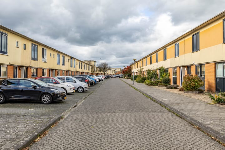 Foto 9 van Jacob van Hattumstraat 1