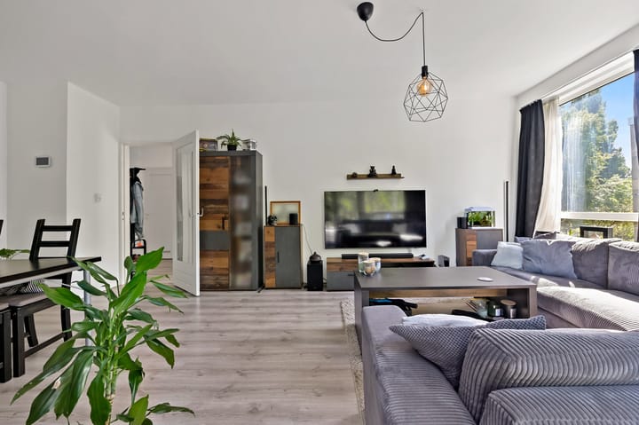 Foto 9 van Hengelolaan 1070