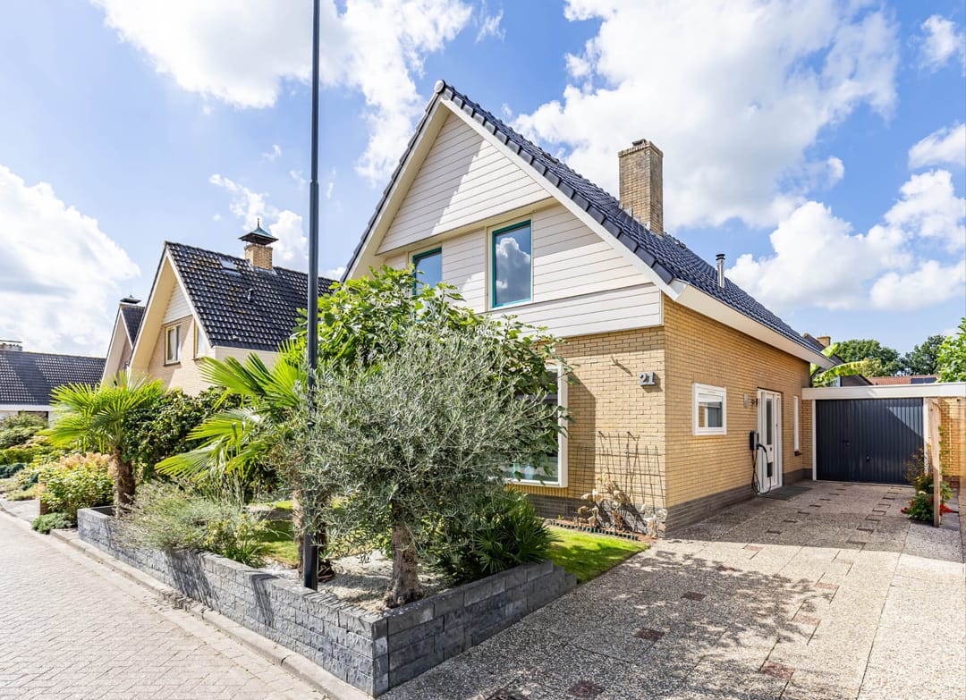 Foto 1 van Dokter Siebingasingel 21