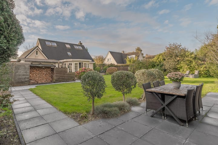 Foto 41 van Oranje Nassaulaan 13