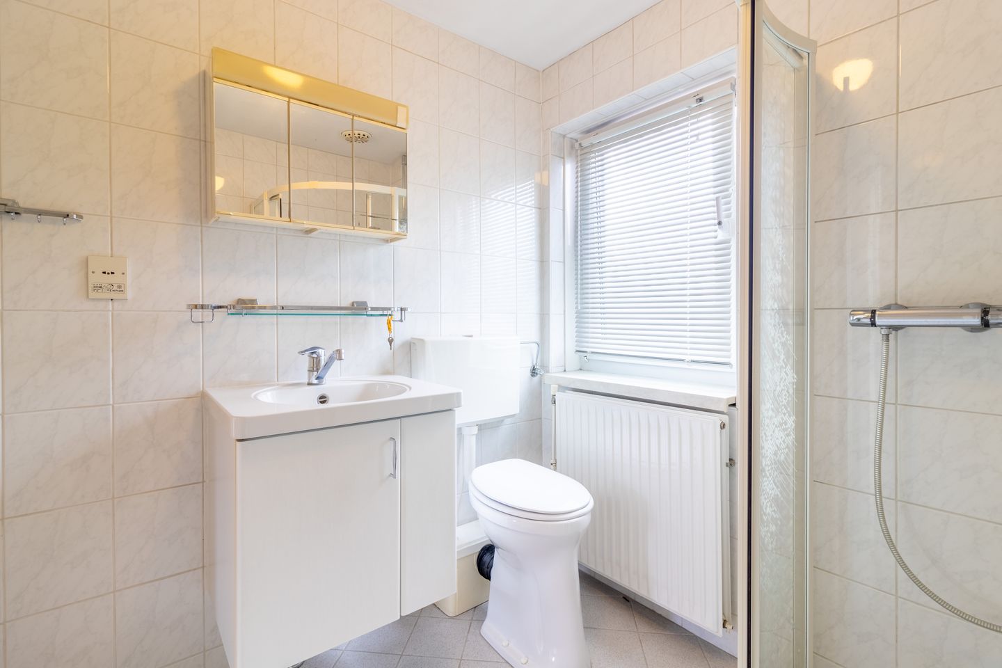 Photo 10 of Spaarnestraat 92