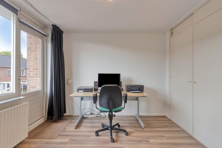 Photo 22 of Vredelaan 43