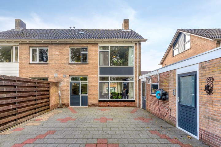 Photo 34 of Vredelaan 43