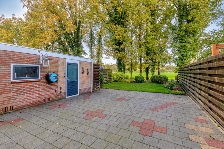 Photo 35 of Vredelaan 43