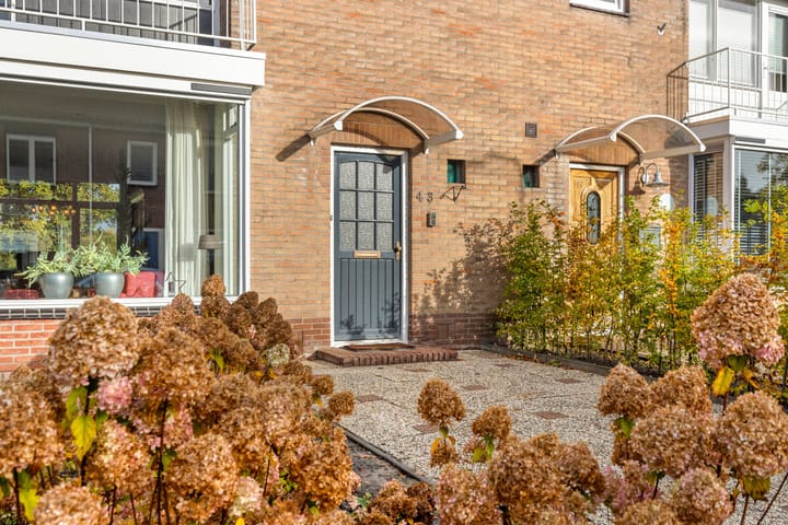 Photo 40 of Vredelaan 43