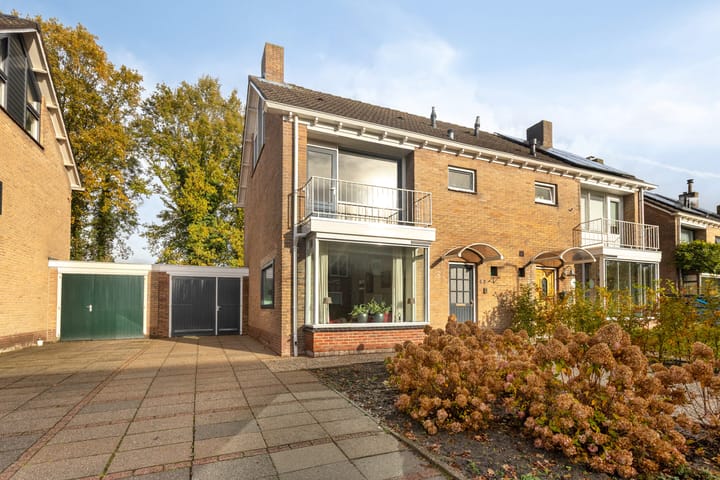 Photo 41 of Vredelaan 43