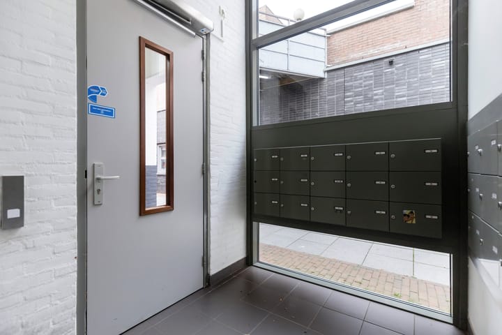 Photo 5 of Dreiumme 6