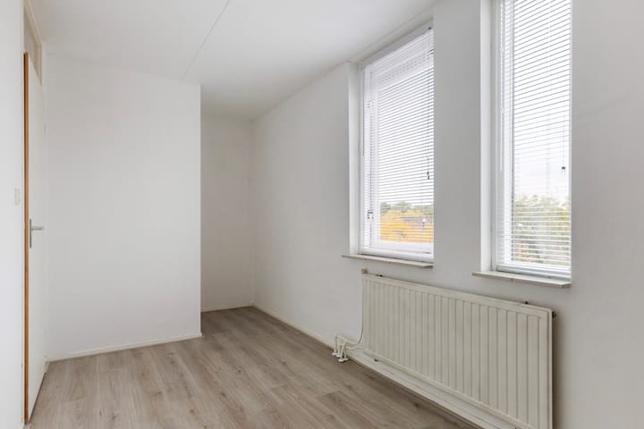 Photo 29 of Dreiumme 6