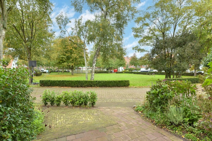 Foto 26 van Breitnerstraat 14