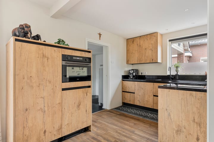 Photo 16 of Sint Gerardusstraat 103