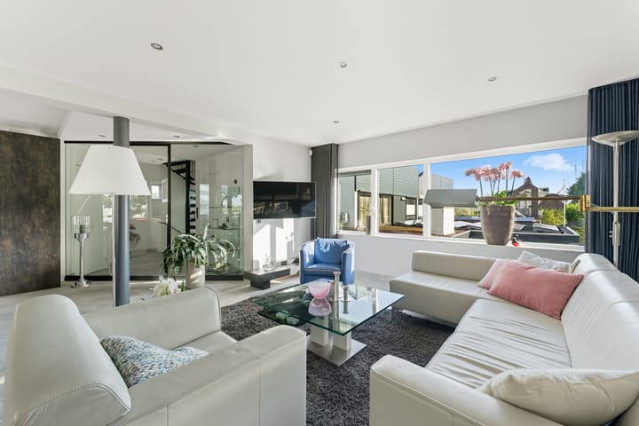 Photo 2 of Merellaan 100