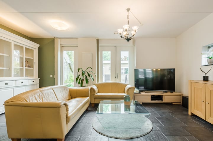 Photo 6 of Bernadottelaan 221