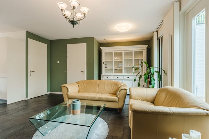 Photo 7 of Bernadottelaan 221