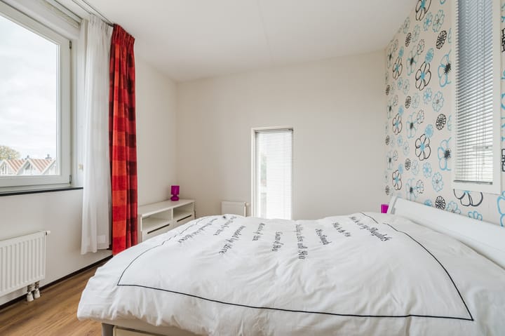 Photo 22 of Bernadottelaan 221