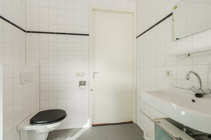 Photo 29 of Bernadottelaan 221