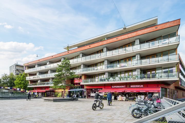 Photo 40 of Bernadottelaan 221