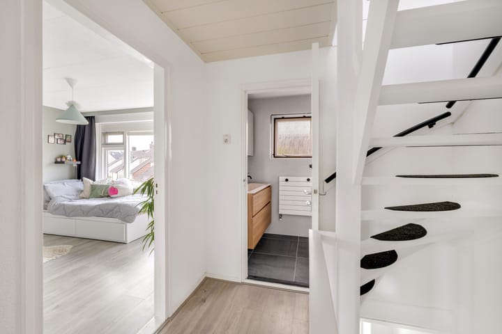 Photo 32 of Jhr Mr A F de Savornin Lohmanstraat 45