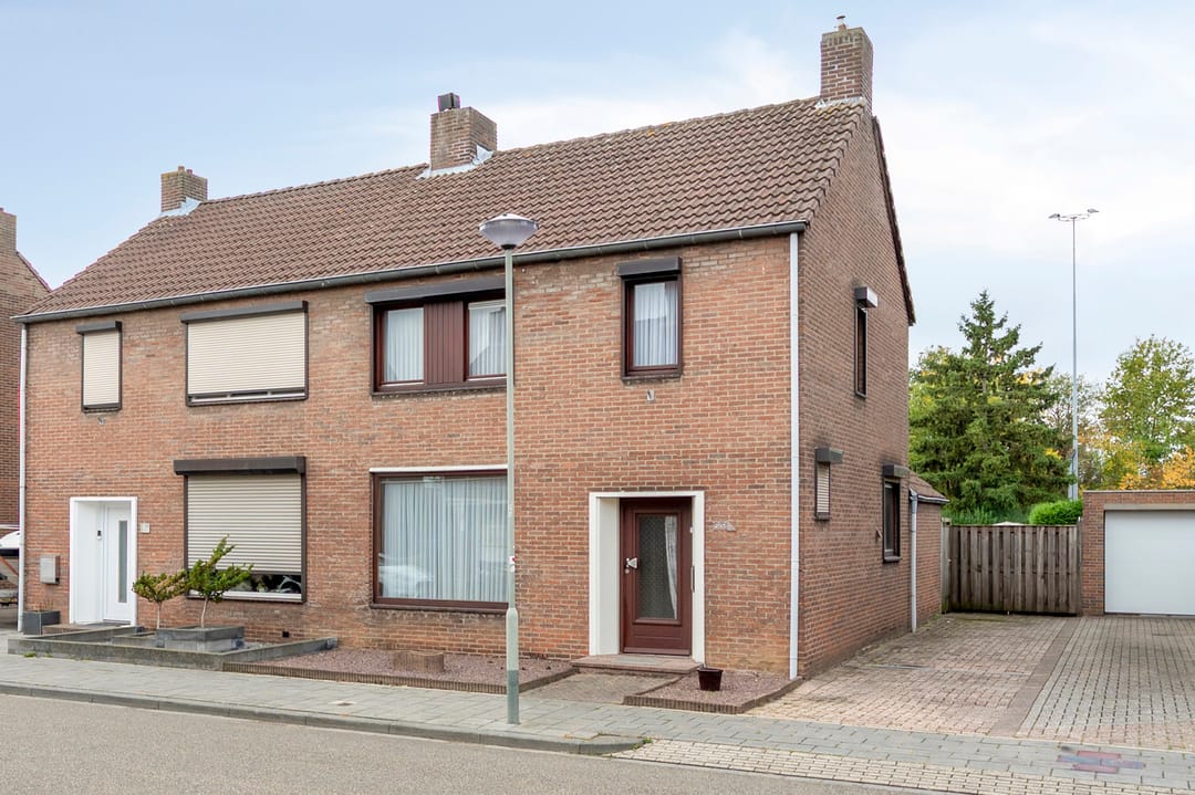 Photo 1 of Achter de Hoven 78