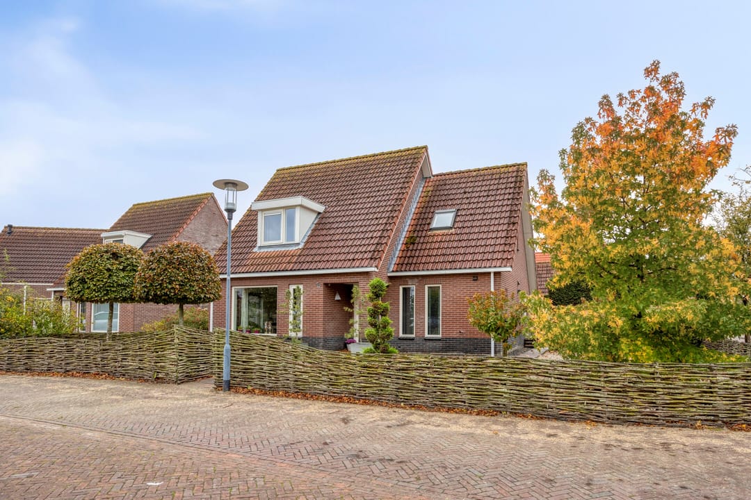 Foto 1 van Donkershoekstraat 8