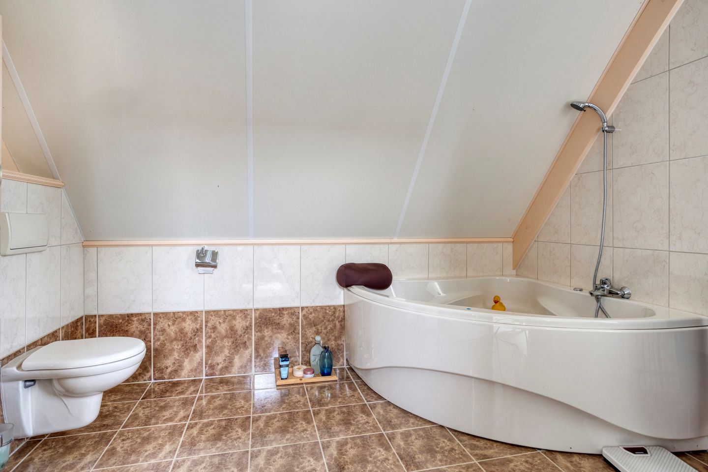 Foto 25 van Donkershoekstraat 8