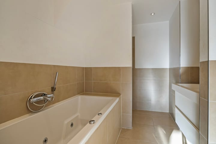 Photo 17 of Korte Haven 129-C